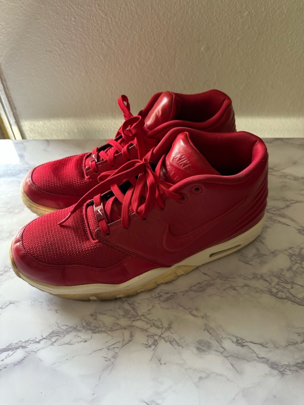 Men’s Nike Air Entertainer Shoes View 3
